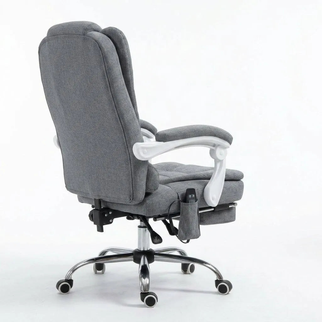 Fauteuil gris en lin, dossier haut et accoudoirs, base à roulettes, commandes de massage
