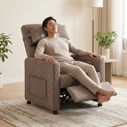 Fauteuil inclinable en lin marron en position allongée, accoudoirs et repose-pieds