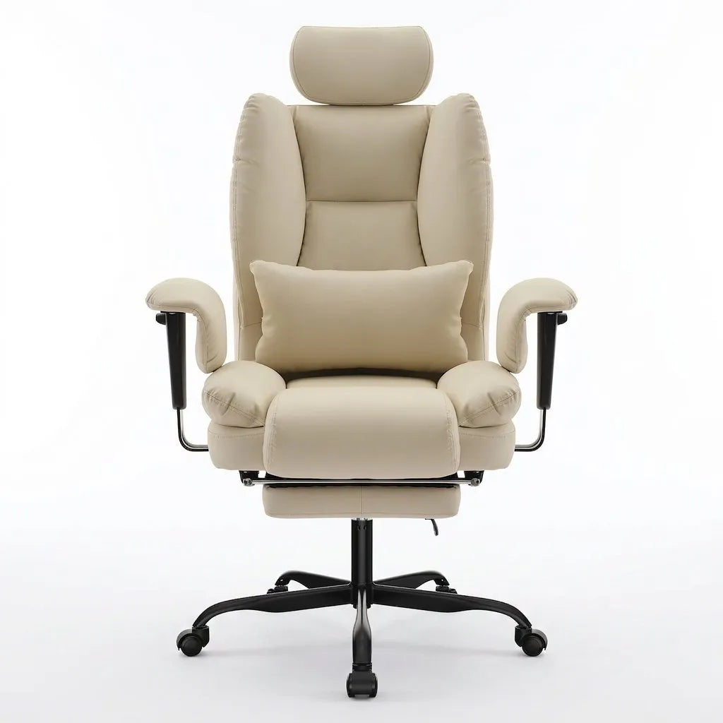 Fauteuil de bureau beige avec dossier haut, accoudoirs et repose-pieds, vue de face sur base à roulettes