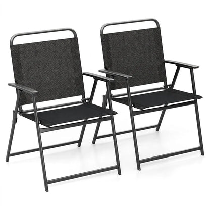 Deux fauteuils pliants noirs avec accoudoirs et dossier en maille texturée, style balcon