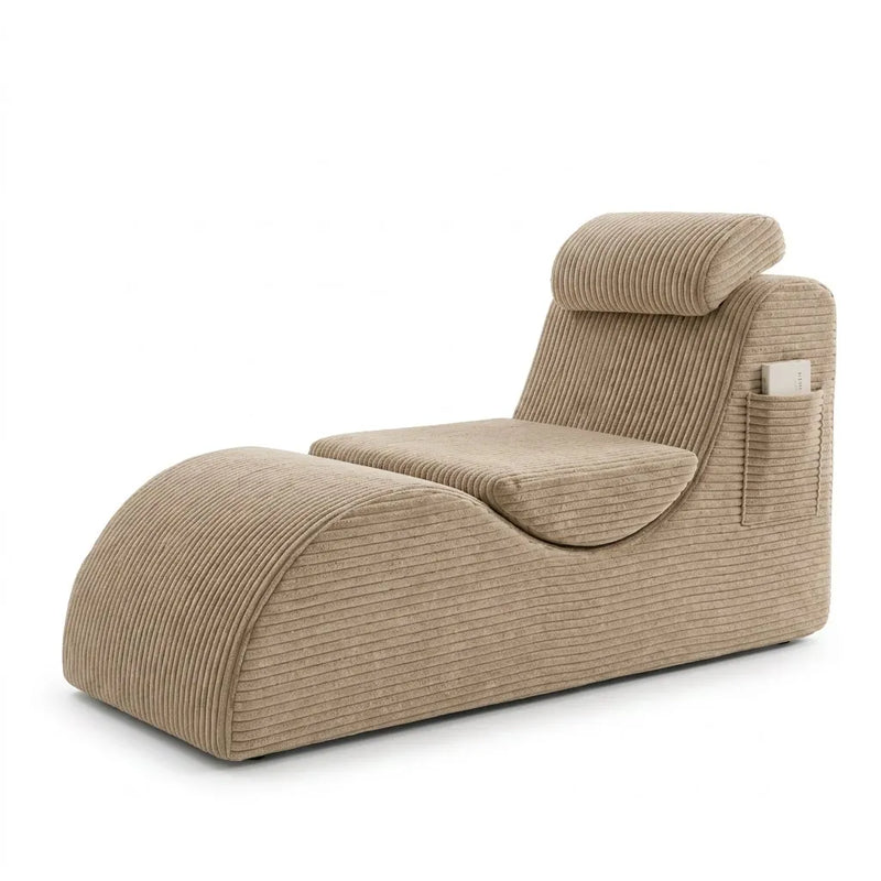 Fauteuil relax en tissu côtelé kaki, assise amovible, accoudoir latéral intégré.