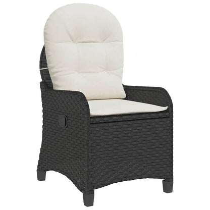 Fauteuil de jardin inclinable en résine tressée noire, coussin blanc, pieds robustes.